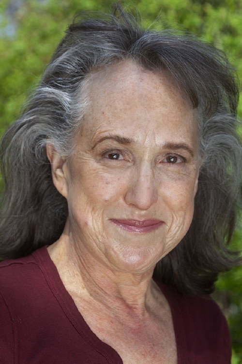 Photo of Elizabeth Harnett, Acting