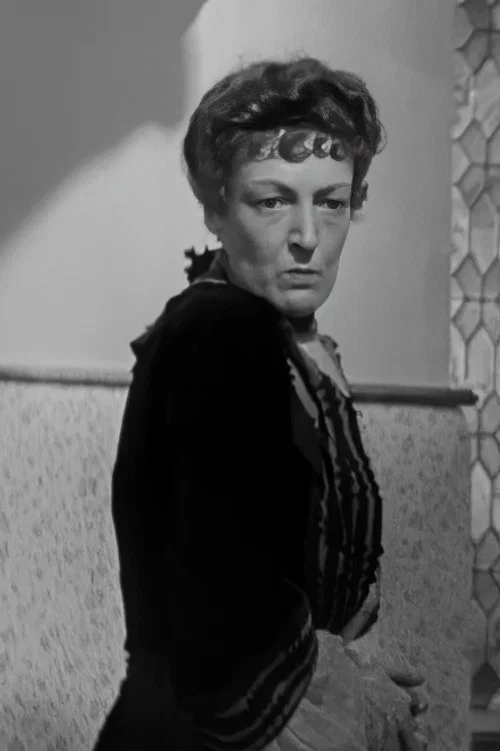 Photo of Annie Cariel, Acting