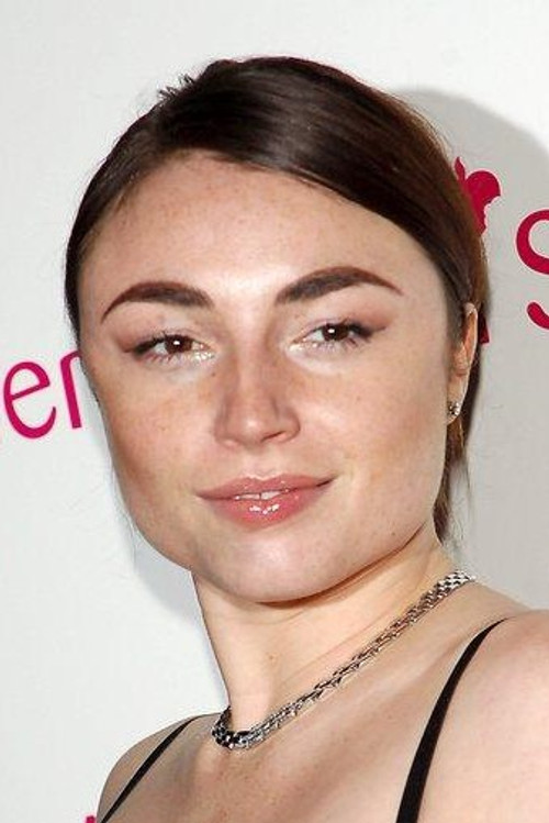 Lois Winstone profile