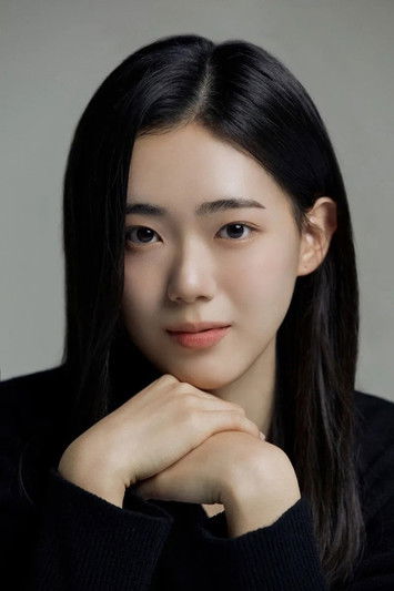 Kim Ji-woo profile
