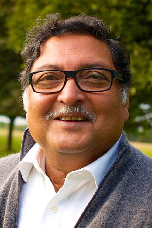 Photo of Sugata Mitra, Acting