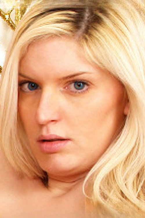 Photo of Mia, Acting