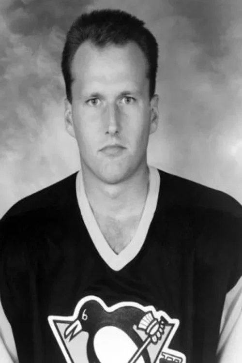 Photo of Tom Barrasso, Acting