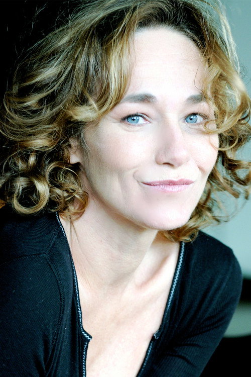 Photo of Linda Roy, Acting