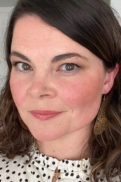 Photo of Erin Banks, Acting