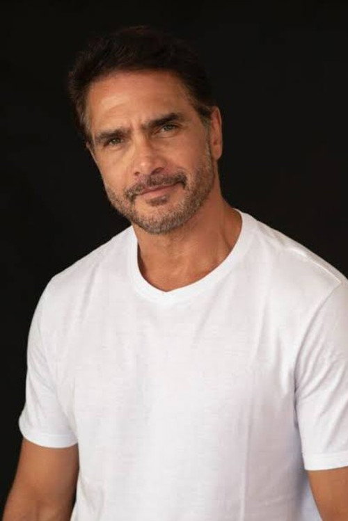 Photo of Rafael Calomeni, Acting