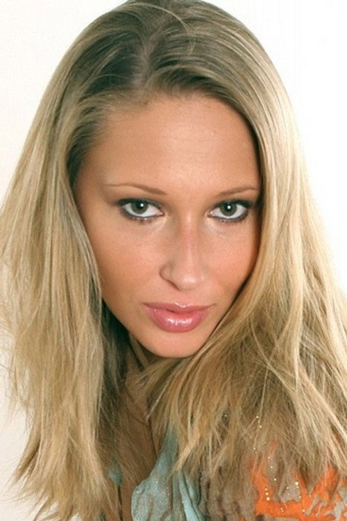 Photo of Roxy Carter, Acting