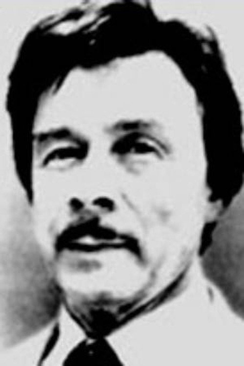 Photo of Nikolai Shundik, Writing