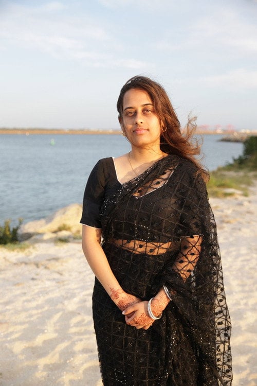 Photo of Sanya Kulshreshtha, Acting
