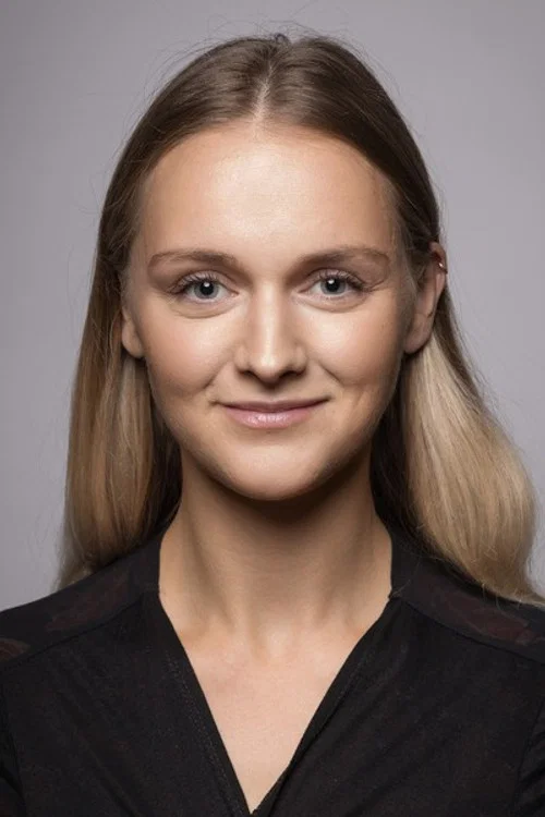 Photo of Helena Lotman, Acting