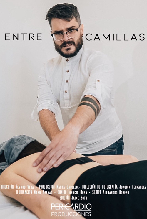 Movie poster for Entre camillas (2021)