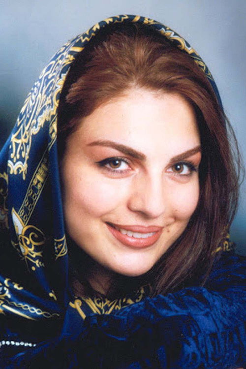 Photo of Elizabeth Amini, Acting