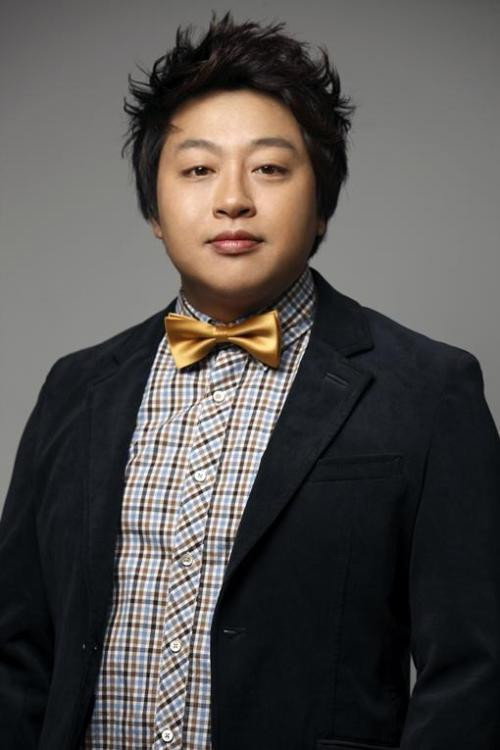 Photo of Heo June, Acting