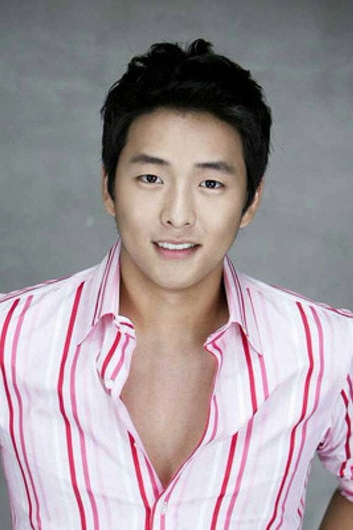 Photo of Kim Dong-yoon, Acting