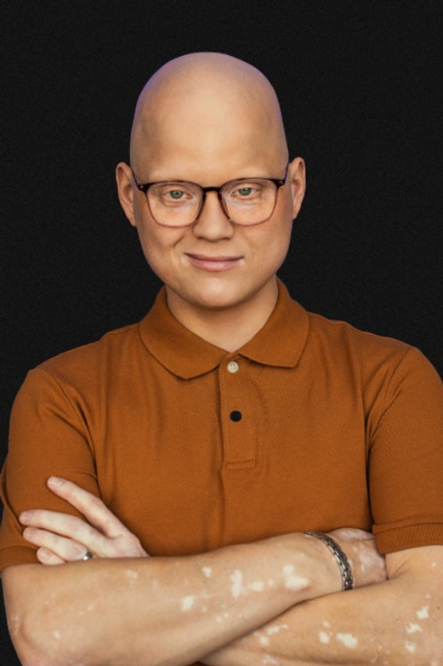 Photo of Simon Delisle, Acting