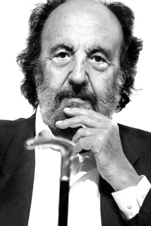 Photo of Leopoldo Pomés, Writing