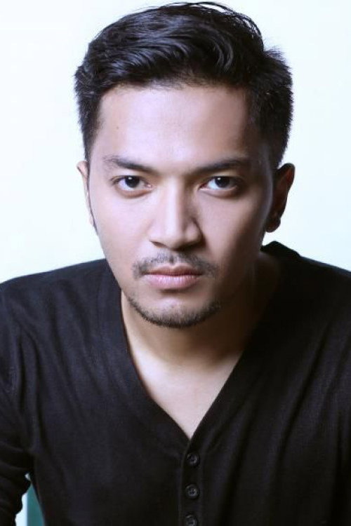 Photo of Ihsan Tarore, Acting