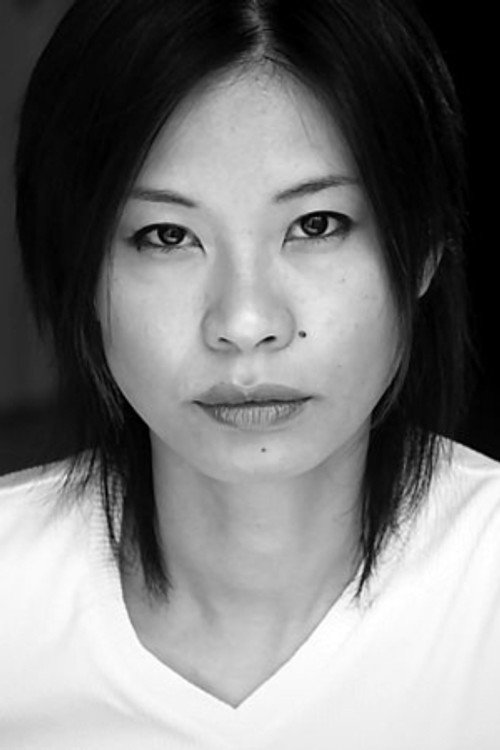 Photo of Tuyet Le, Writing