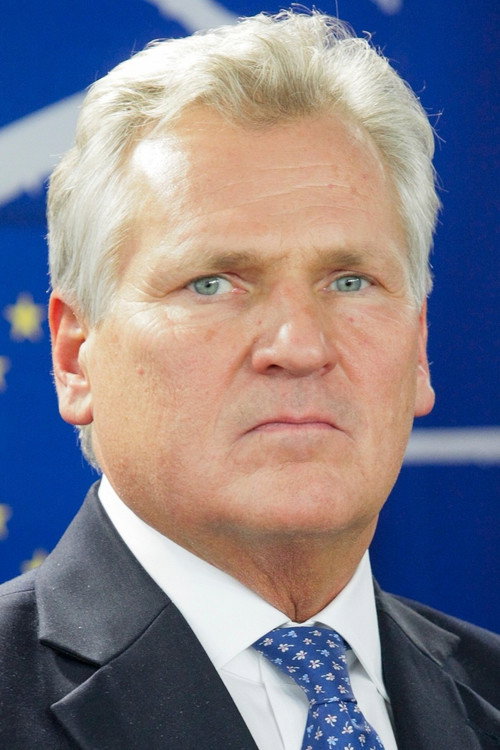 Aleksander Kwaśniewski profile