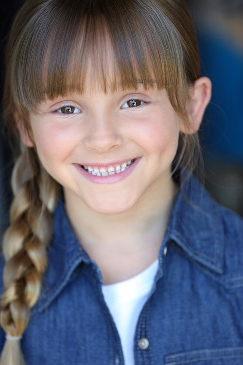 Photo of Lauren Gravitt, Acting