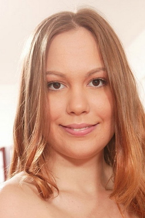 Photo of Kaylee Sanchez, Acting