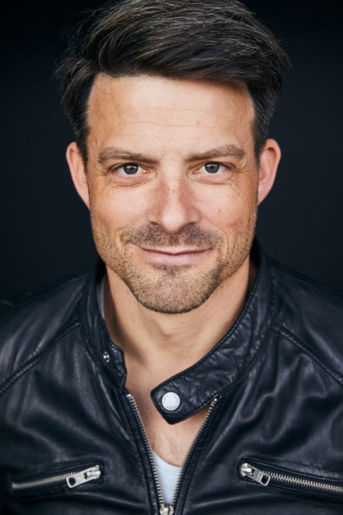 Photo of Daniel Buder, Acting