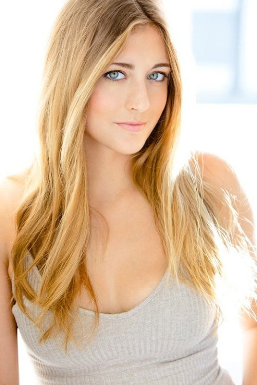 Photo of Karri Davis, Acting