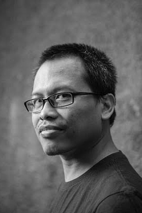 Photo of Eka Kurniawan, Writing
