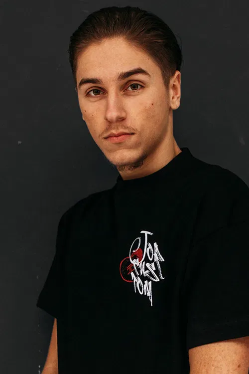 Sem van Dijk profile