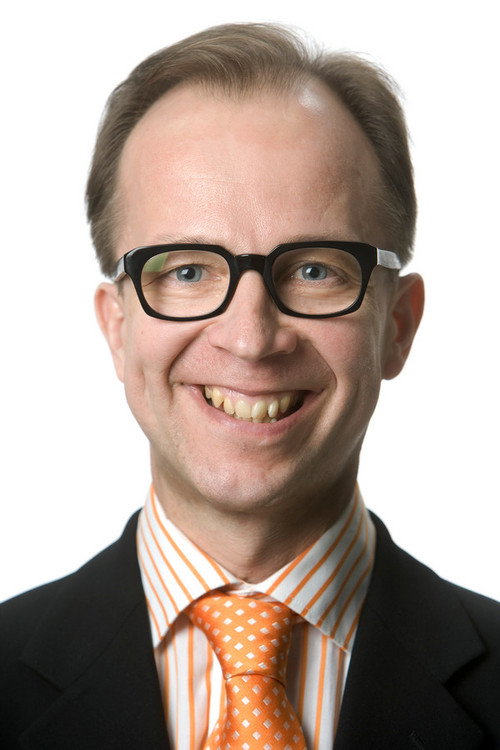 Photo of Simo Frangén, Acting