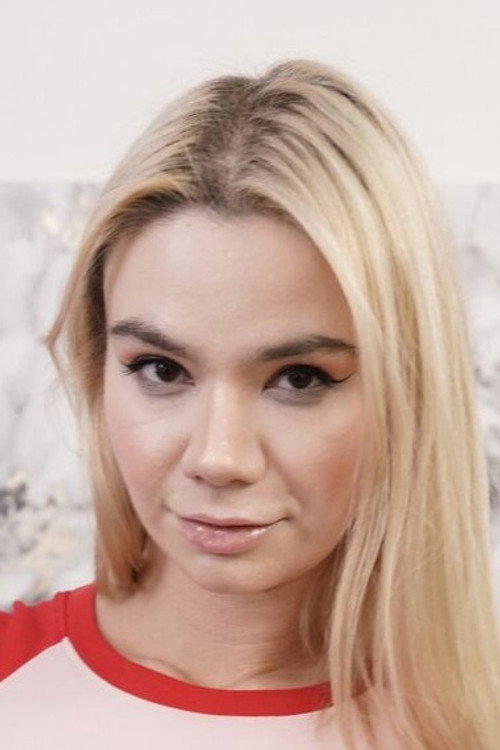 Photo of Angelica Coralvine, Acting