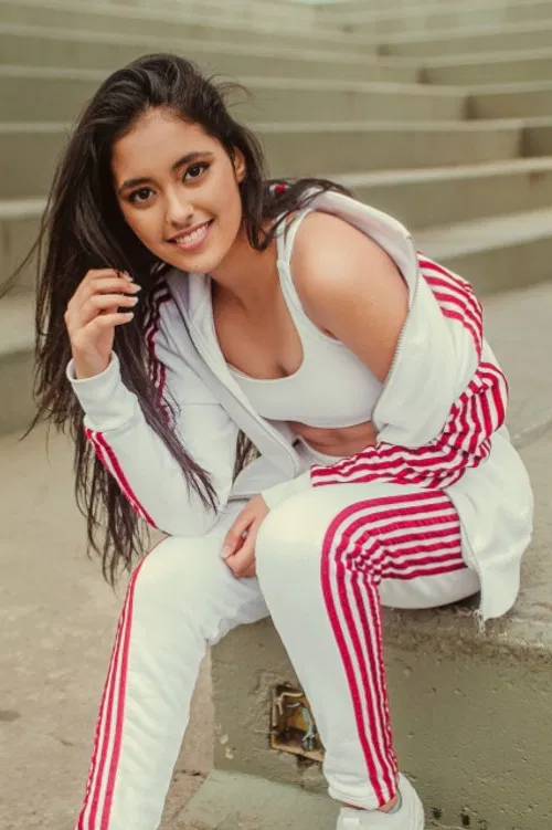 Shivani Paliwal profile