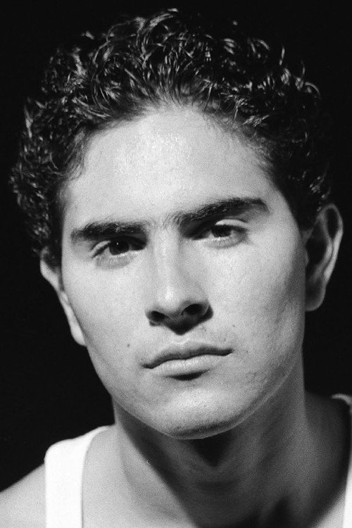 Photo of Gilbert Luna, Acting