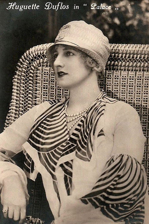 Movie poster for Palaces (1927)