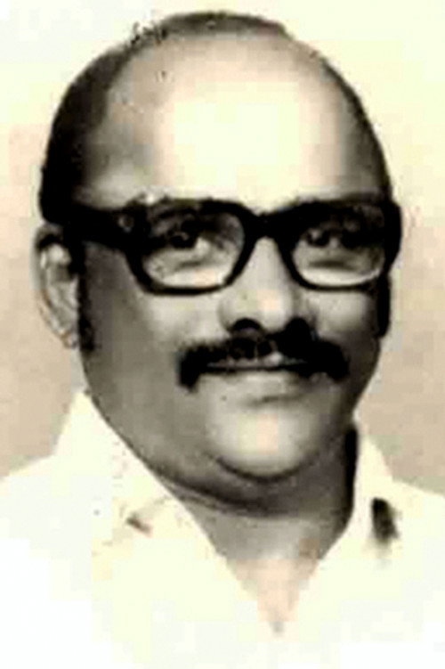Photo of S L Puram Sadanandan, Writing