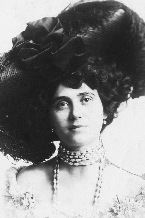 Photo of Evelyn Selbie, Acting