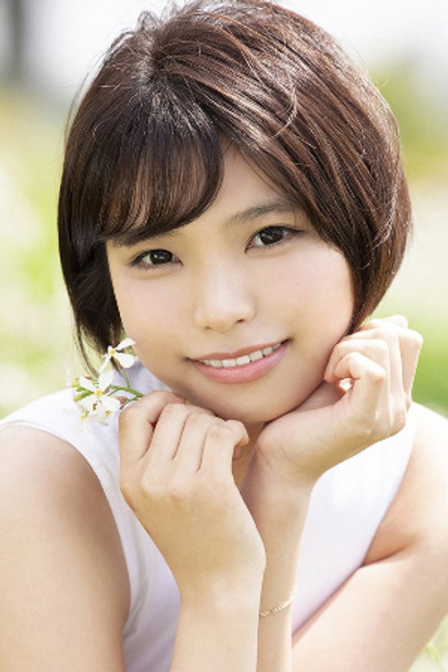Photo of Asuka Hanahara, Acting