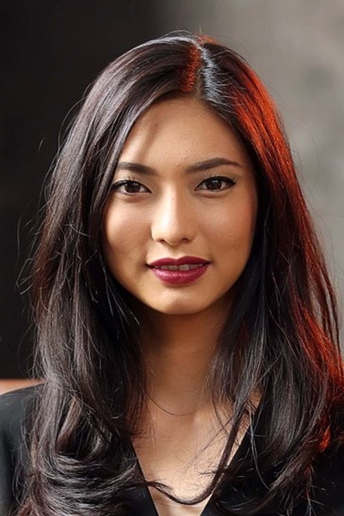 Photo of Nadia Saphira, Acting