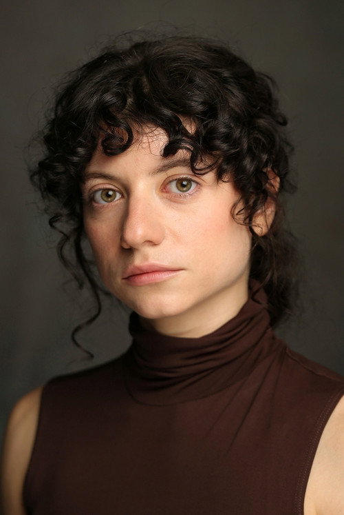 Photo of Laura Ubach, Acting