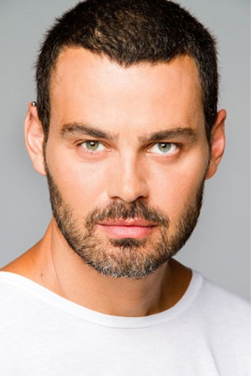 Carmo Dalla Vecchia profile