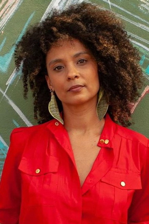 Nívea Magno profile