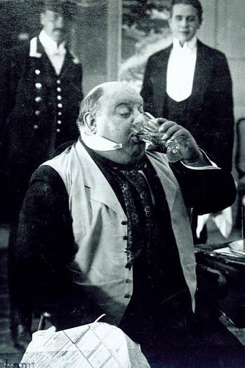 Movie poster for In the Consul's Uniform (1914)