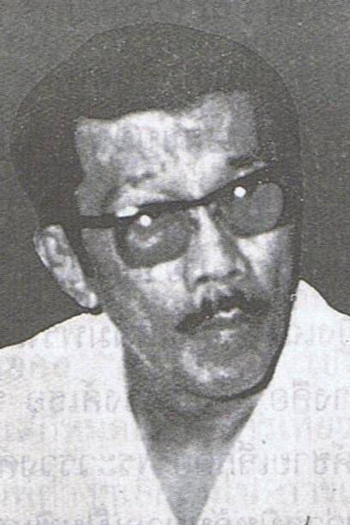 Photo of Leo Srisawek, Writing