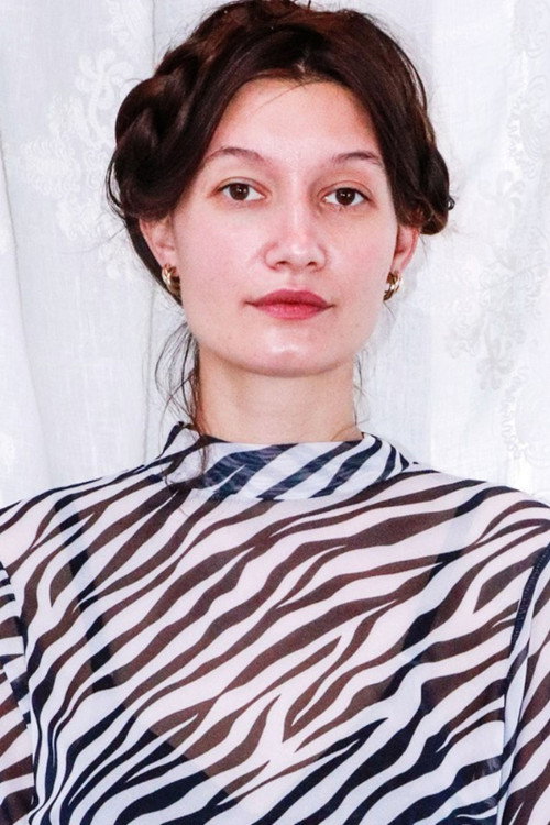 Photo of Violet Overn, Art