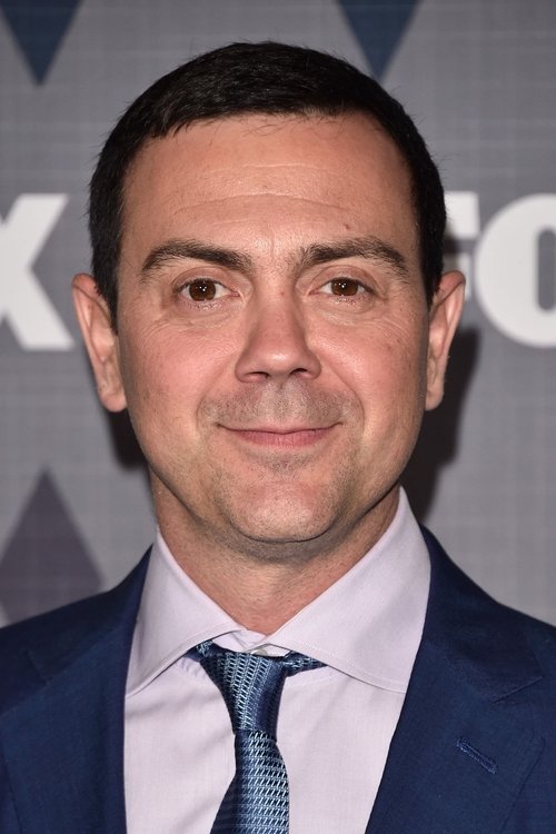Joe Lo Truglio profile