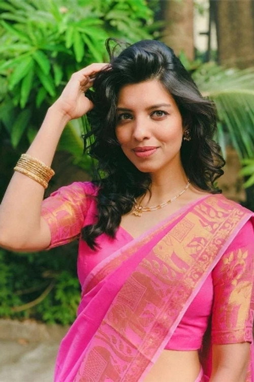 Photo of Riya Deepsi, Acting