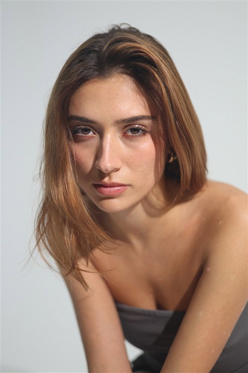 Photo of Isïa Arcangeletti, Acting