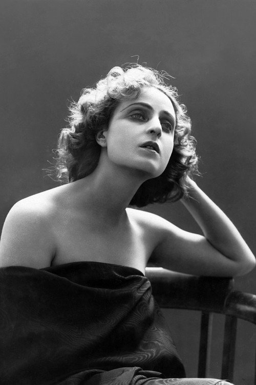 Photo of Pina Menichelli, Acting