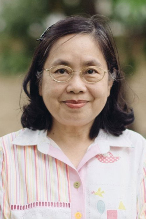 Photo of Nok Sopee Pannarai, Writing
