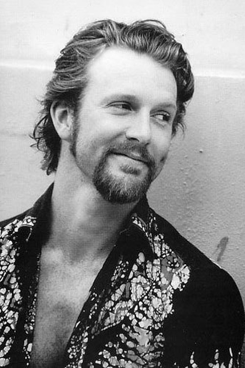 Photo of Aaron Hendry, Acting